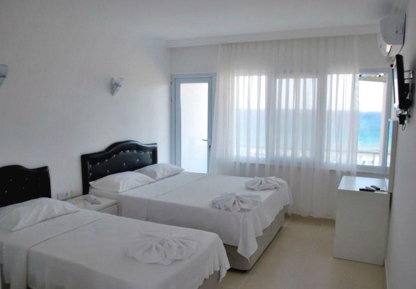 Yasmin Hotel Айвалык Экстерьер фото